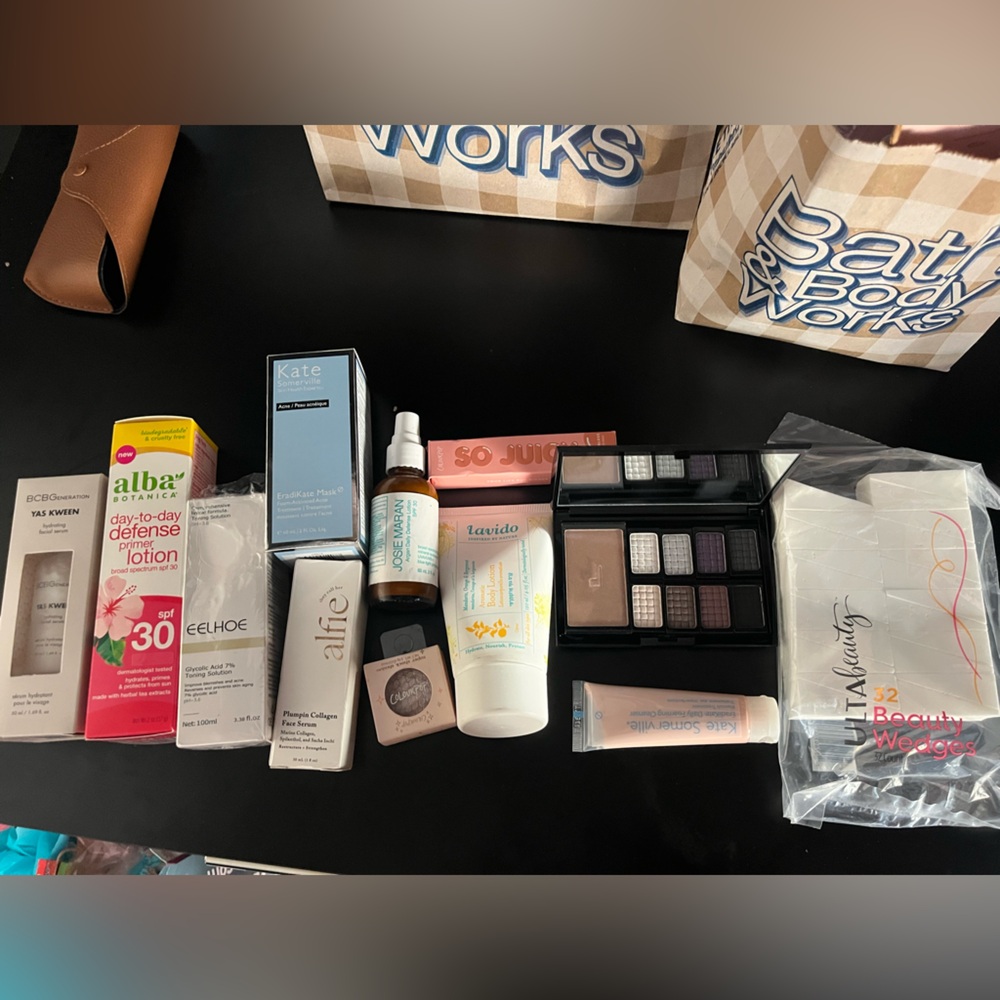 Fabfitfun Mystery Box 10 piece Lot beauty skincare makeup accessories cosmetics - Picture 3 of 15